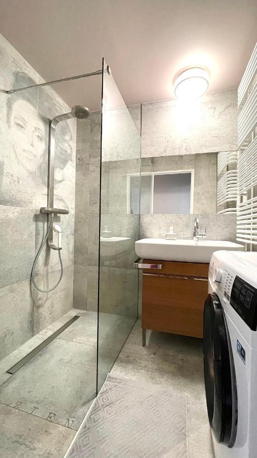 Aphome Apartments - Powstancow Slaskich Wroclaw Ngoại thất bức ảnh